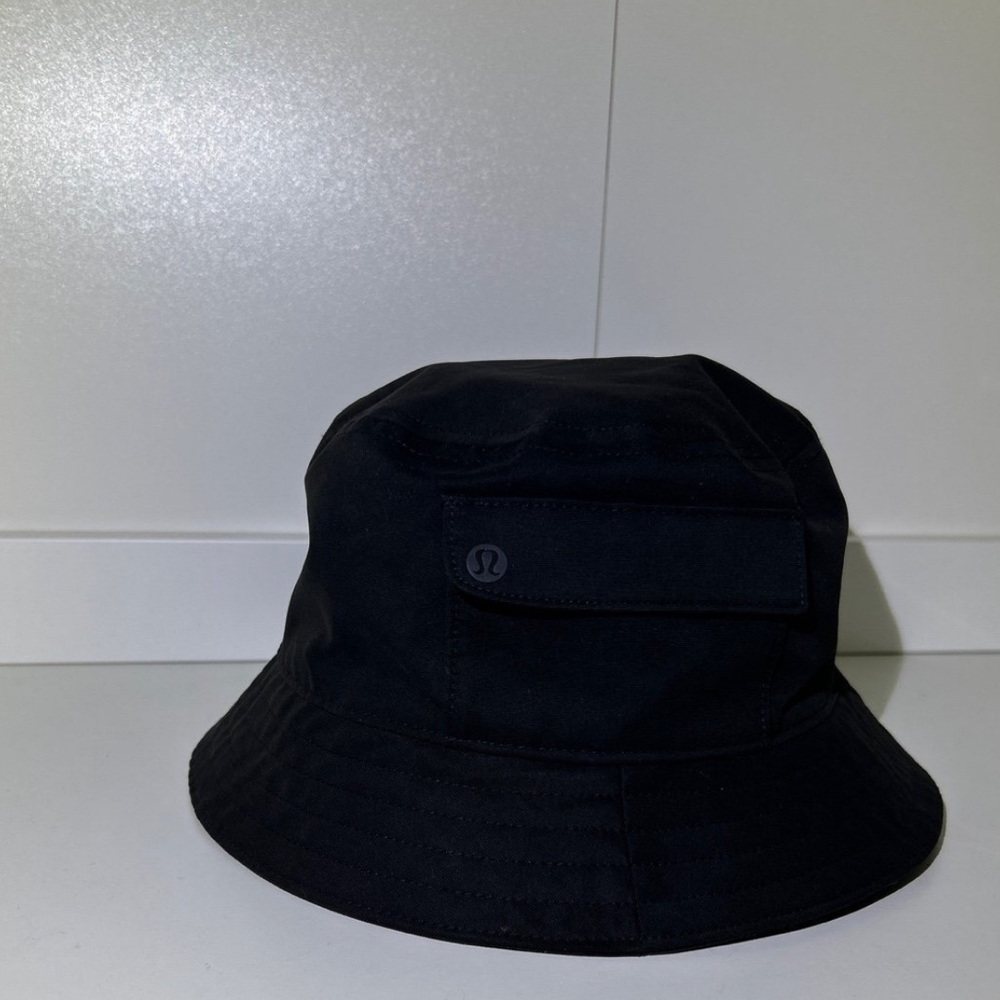 Lululemon “On My Level” Black Bucket Hat with Pocket